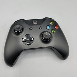 Xbox Wireless Controller - Black